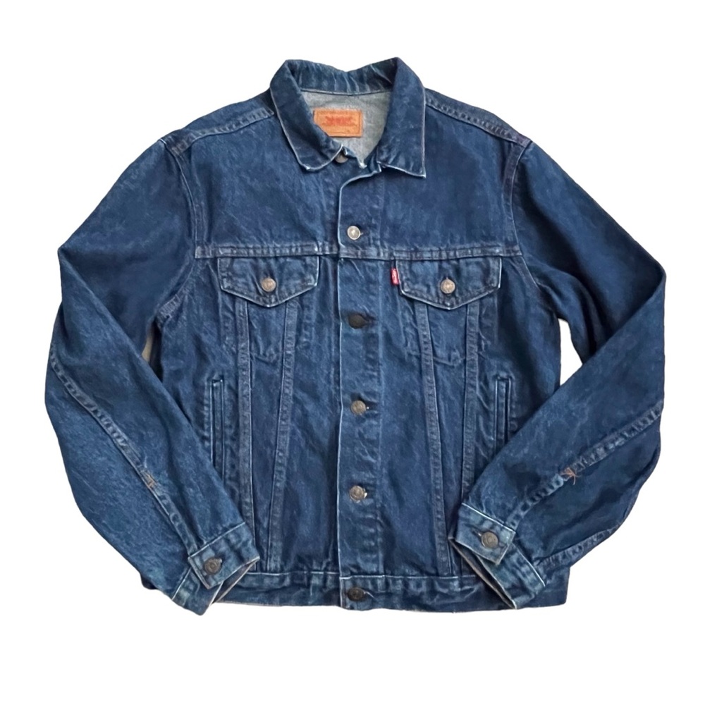 Vintage Levi’s Men’s Original Trucker Denim Jacket Made in France Med-Dark Wash